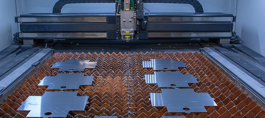 Laser-Cutting-in-Sheet-Metal-Processing