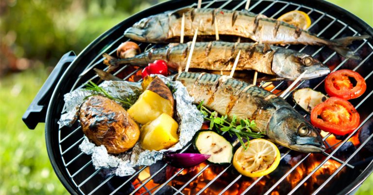 Is a flat pan or a grill pan better for cooking fish?